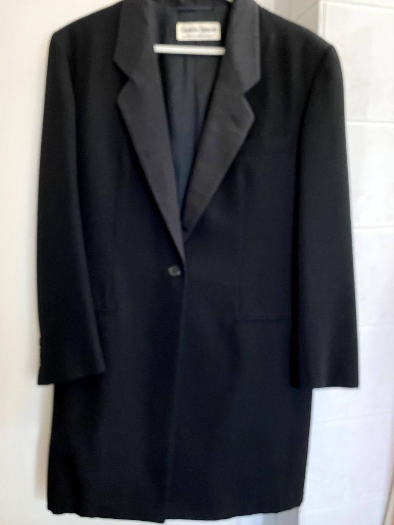 Dames-smoking Giorgio Armani maat 42/44, Vêtements | Femmes, Robes, Taille 42/44 (L), Enlèvement ou Envoi