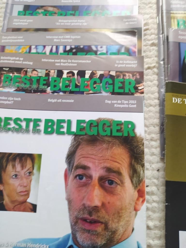 Divers magazines des meilleurs investisseurs., Enlèvement ou Envoi