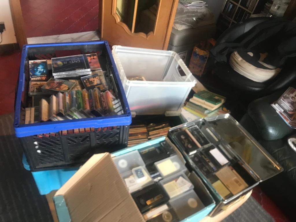 * Zèèr grote partij geluids en beelddragers cassettes etc *, 26 cassettes audio ou plus, Pré-enregistrées, Enlèvement, Utilisé