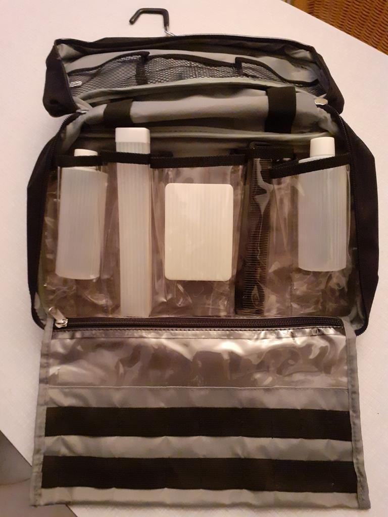Trousse de toilette New Reis, polyester, Neuf, Enlèvement ou Envoi, Moins de 35 cm, Moins de 50 cm