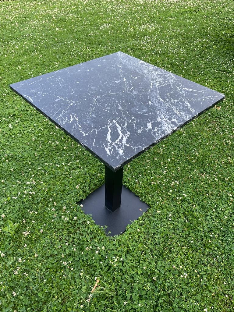 Table en marbre, Quatre personnes, Modernistisch, 50 à 100 cm, Carré