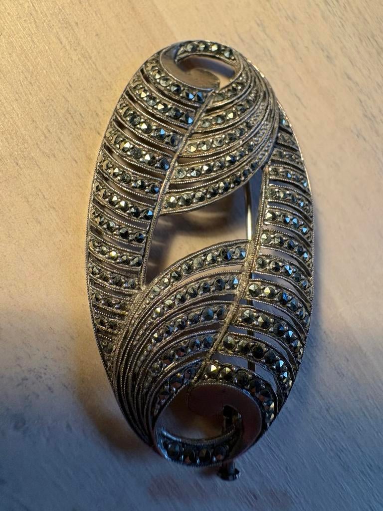 Art deco broche, 835 zilver, 12 gr gemerkt, Bijoux, Sacs & Beauté, Bijoux anciens, Enlèvement ou Envoi, Argent, Broche