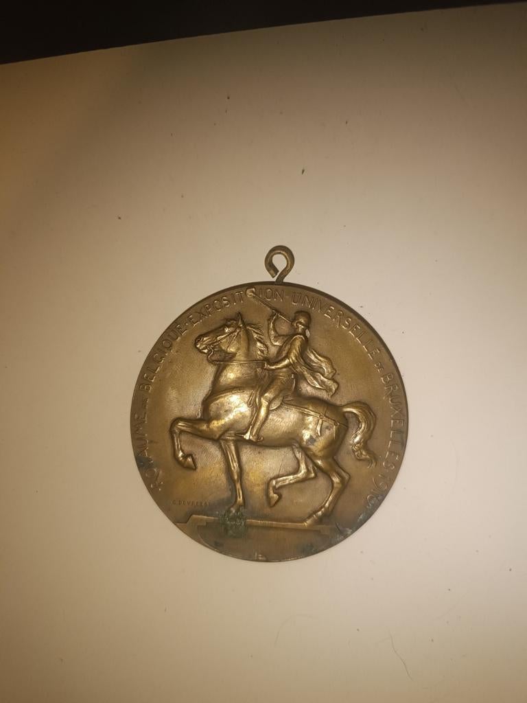 Bronzen medaillon 1910 Brussel België, Postzegels en Munten, Ophalen of Verzenden