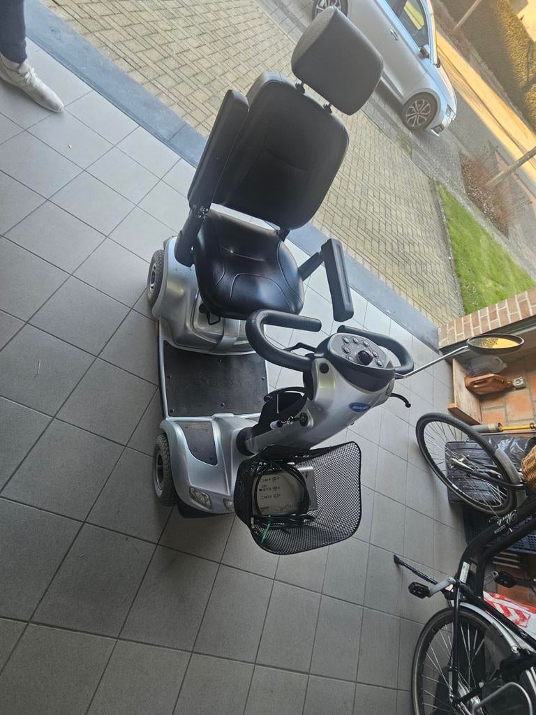 Scootmobiel invacare. In goede staat, Ophalen, Invacare