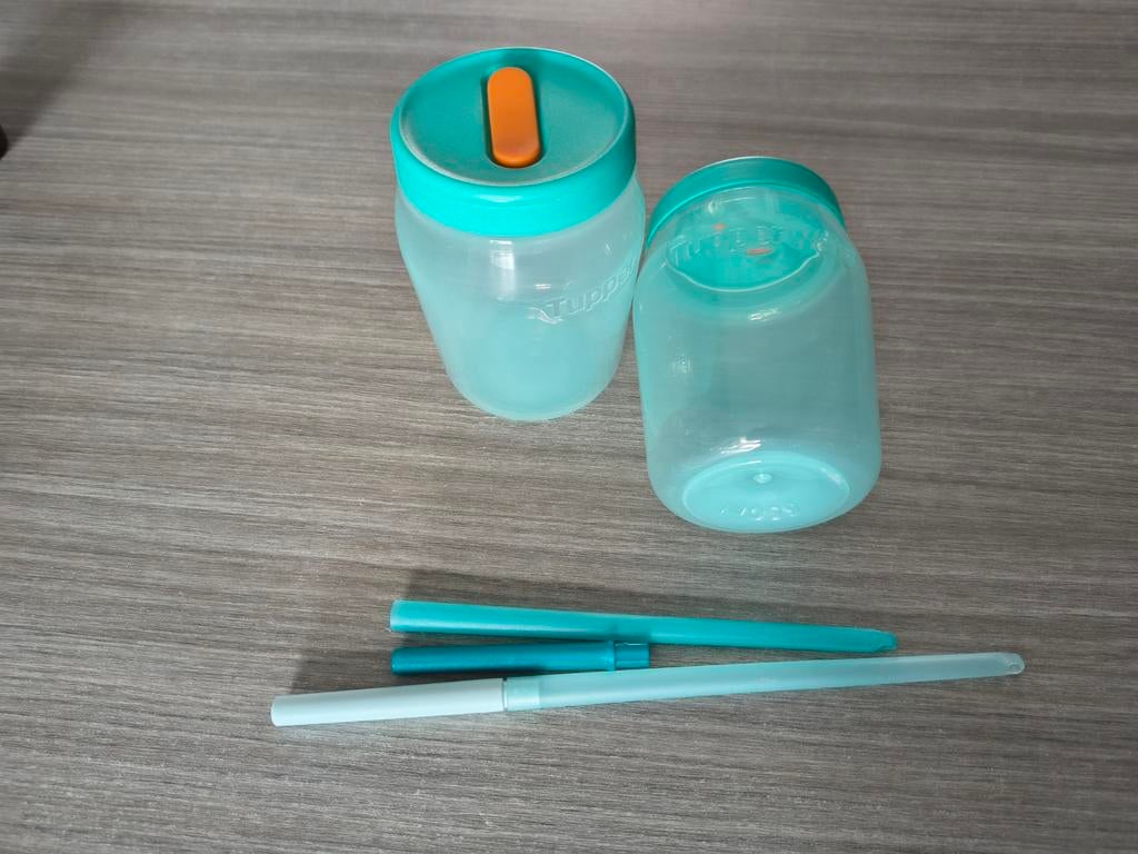 Tupperware 2x Universal jars en 2x Eco rietjes, Ophalen of Verzenden, Nieuw, Blauw, Beker of Kan