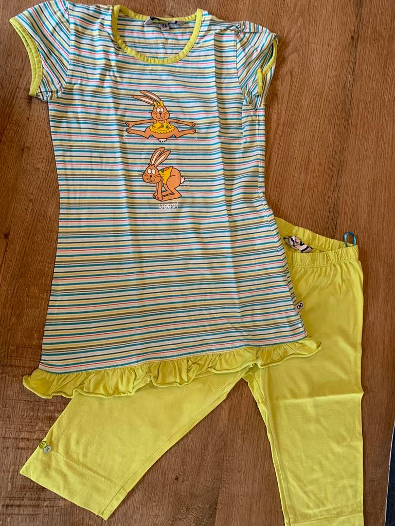 Woody pyjama meisje konijntjes maat 128, Nacht- of Onderkleding, Meisje, Ophalen of Verzenden, Zo goed als nieuw