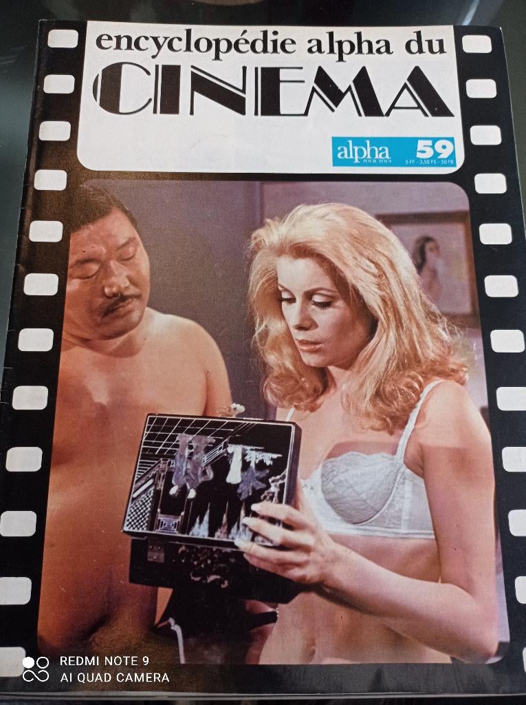 Revue, Enlèvement, 1980 à nos jours, Journal ou Magazine