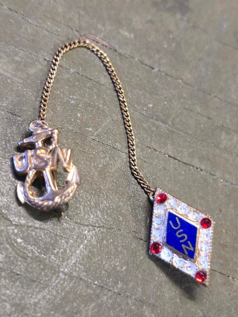 Chérie USB de la Seconde Guerre mondiale, Enlèvement