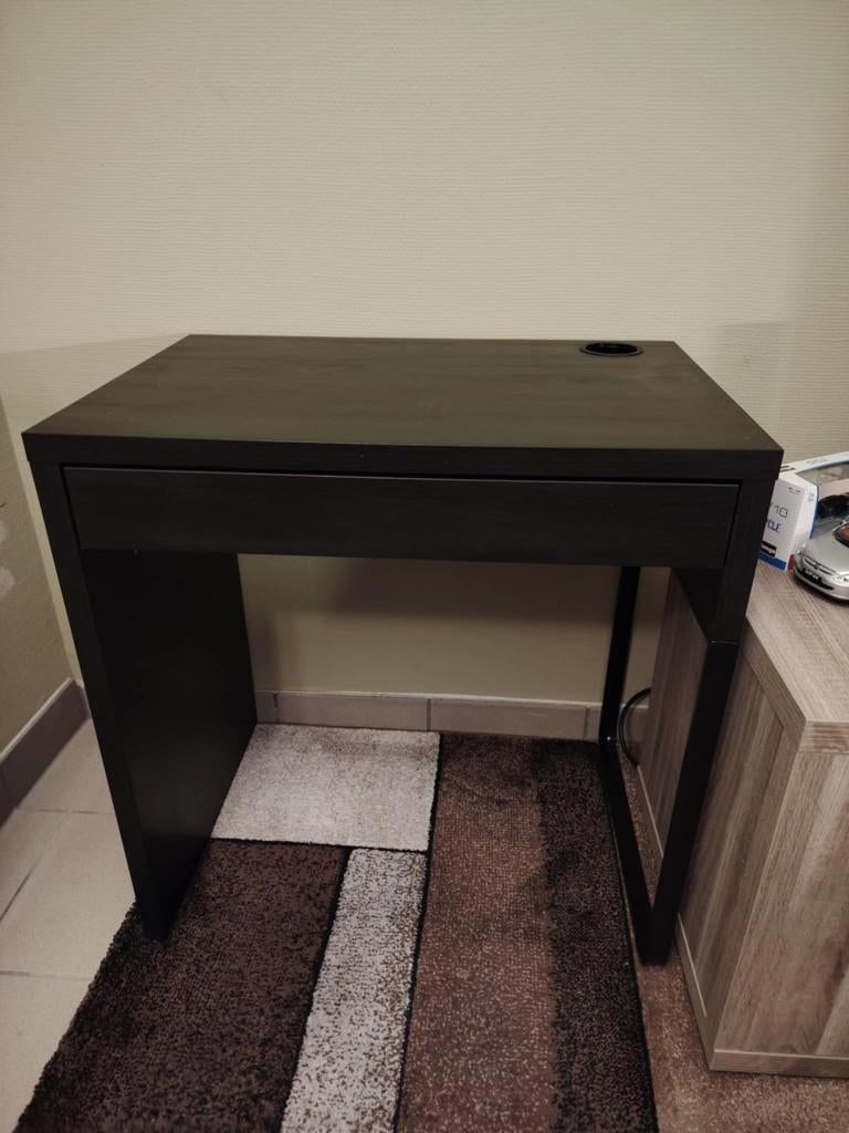 Bureau en bureaustoel, Ophalen, Nieuw