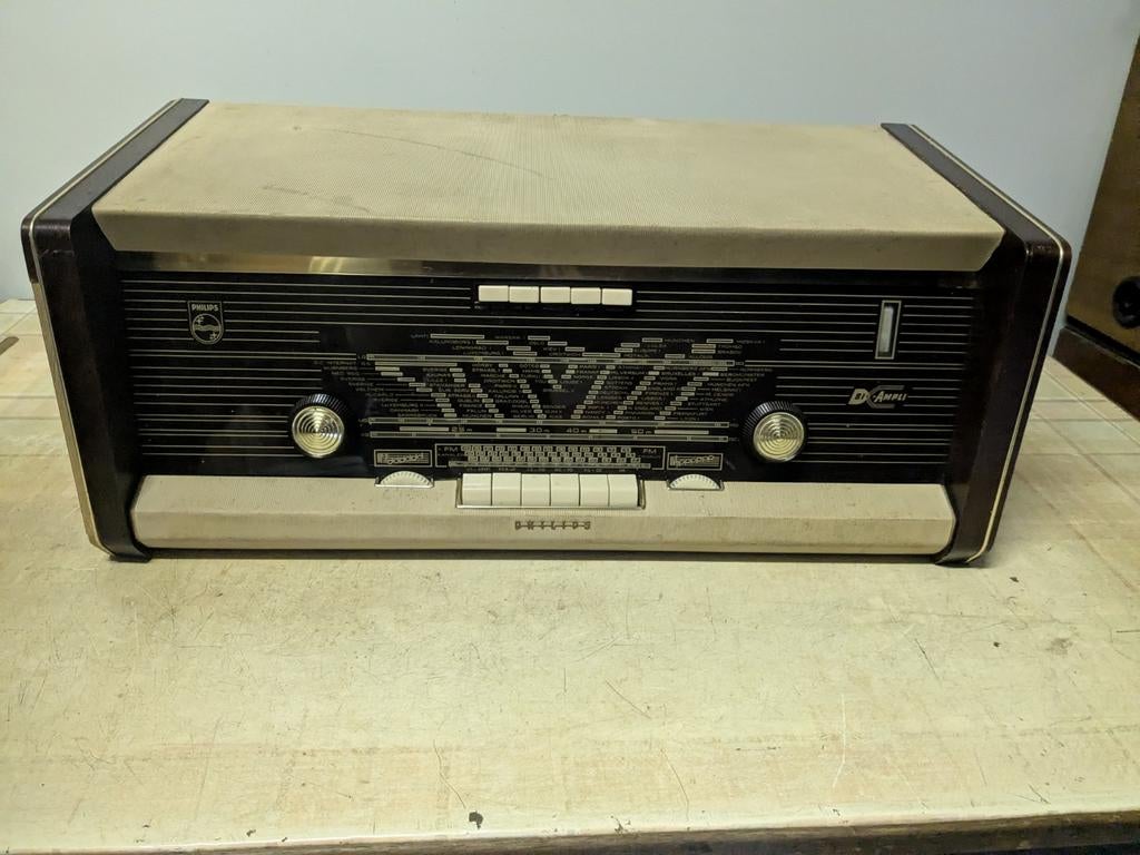 Grote radio Philips, Ophalen, Radio