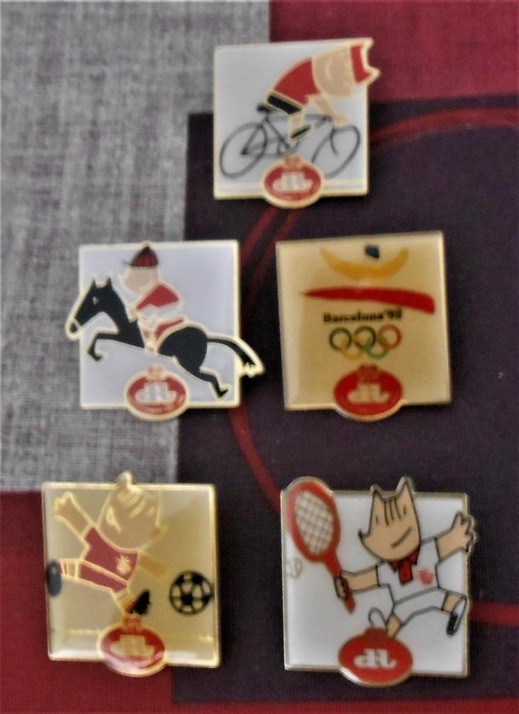 5 Devos Lemmens pin's, Ophalen of Verzenden, Zo goed als nieuw