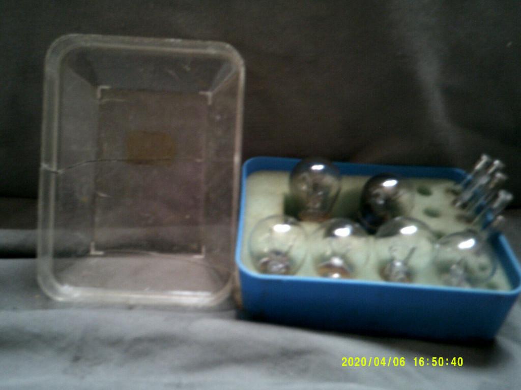 kit fusibles + kit ampoules en très bon état jamais servi, Autos : Pièces & Accessoires, Enlèvement ou Envoi, Neuf