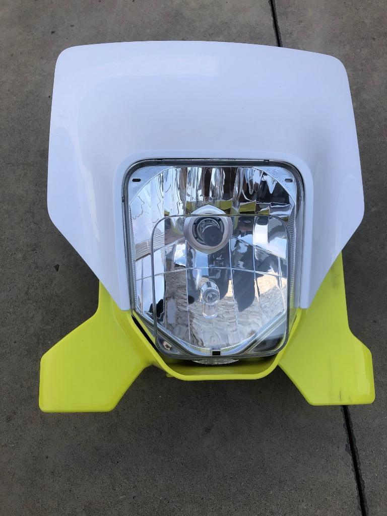 Phare Husqvarna 701 + plastique OEM, Motos, Enlèvement ou Envoi, Utilisé
