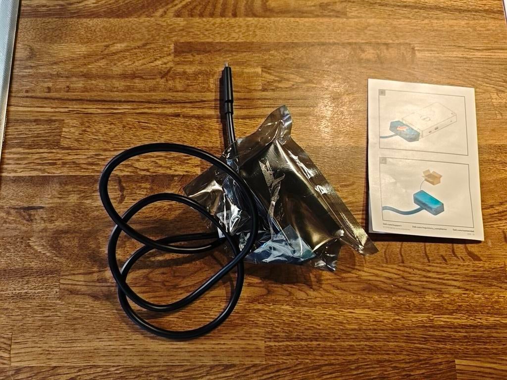 Dell dock adapter displayport/usb-C, Ophalen, Zo goed als nieuw, Kabel of Apparatuur