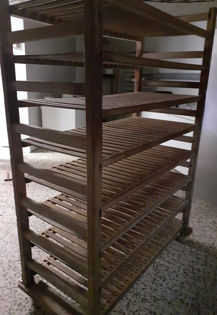 RAYONNAGE SUR ROUES EN BOIS BOULANGERIE OU AUTRE, Enlèvement