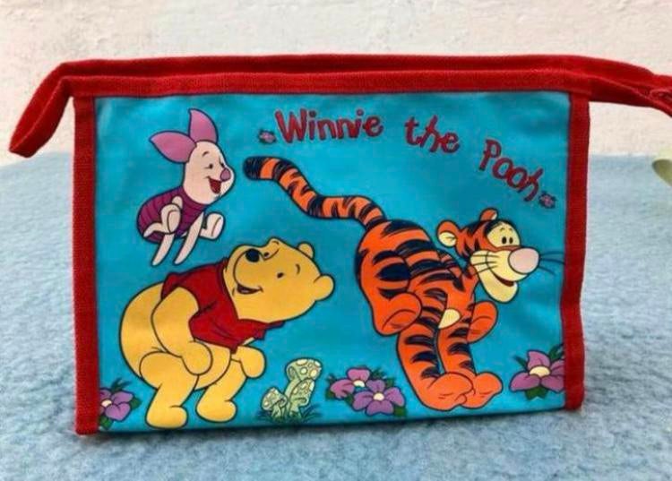 Nieuwe toilettas winnie the pooh afmeting 23x16x8 cm, Ophalen of Verzenden, Zo goed als nieuw