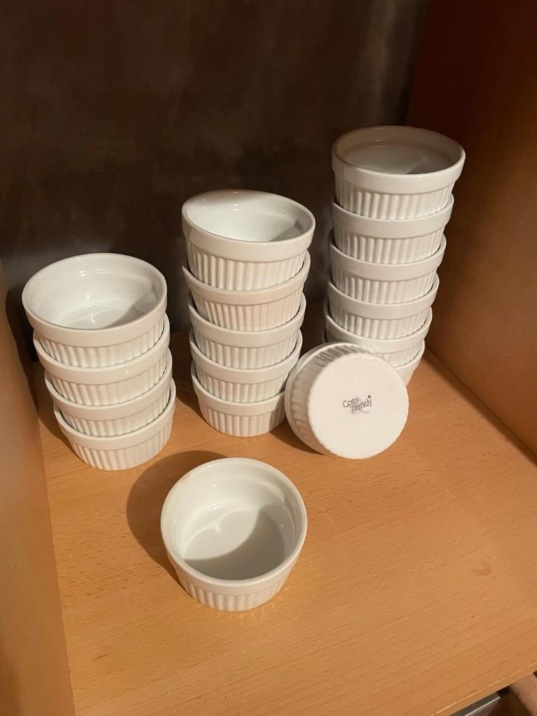 Ramequins porcelaine, Huis en Inrichting, Ophalen, Zo goed als nieuw, Porselein, Kom(men)