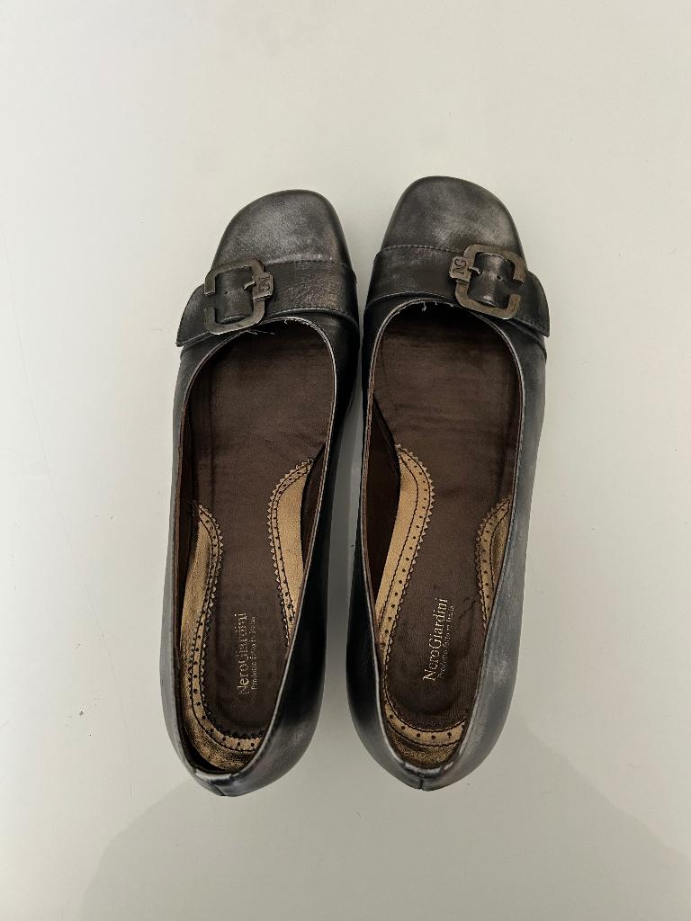 Schoenen nerogiardini 39, ANDERE, Pumps, Ophalen of Verzenden, Gedragen