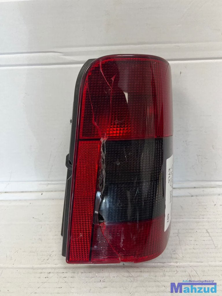 CITROEN BERLINGO rechts achterlicht 1998-2008, Auto-onderdelen, Gebruikt, Citroën, Stellantis N.V., Taurusavenue 1
2132 LS  Hoofddorp, NL