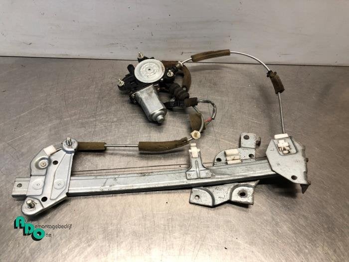 Mécanique vitre 2portes avant gauche d'un Mazda MX-5 (MX-5, -, 3 mois de garantie, Mazda, Utilisé