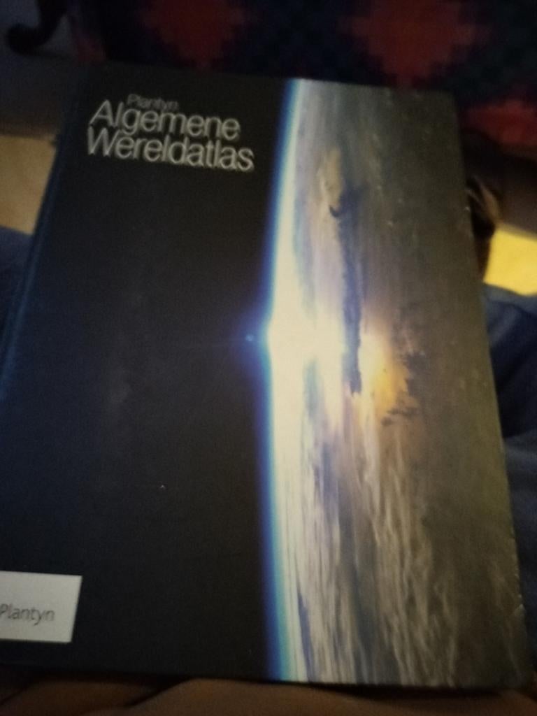 Etienne van Hecke - Plantyn algemene wereldatlas, Ophalen, Etienne van Hecke; Dirk Vanderhallen