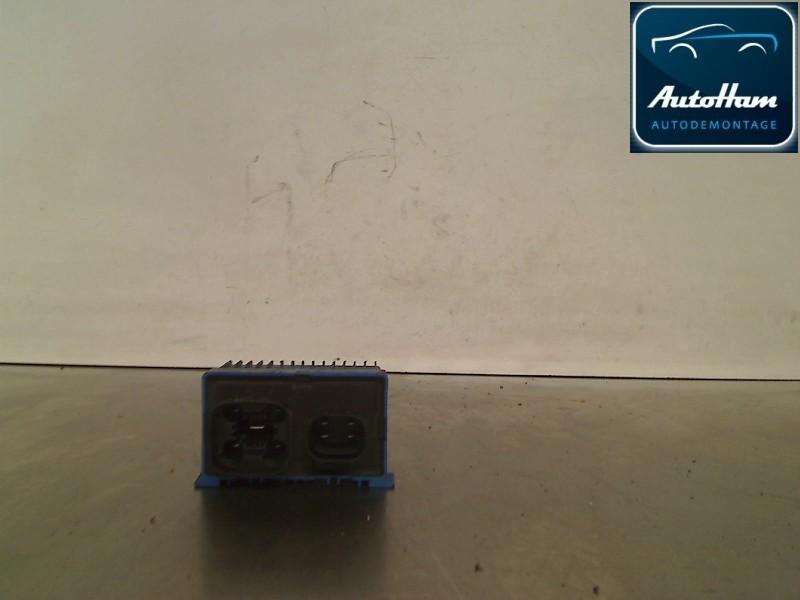 RELAIS Opel Corsa D (01-2006/12-2014) (|55557760|), Gebruikt, Opel