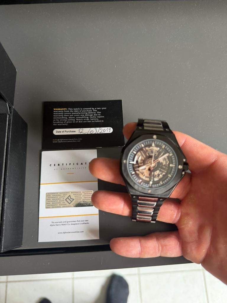 Alpha sierra falcon LVD228B, Handtassen en Accessoires, Horloges | Heren, Ophalen, Zo goed als nieuw