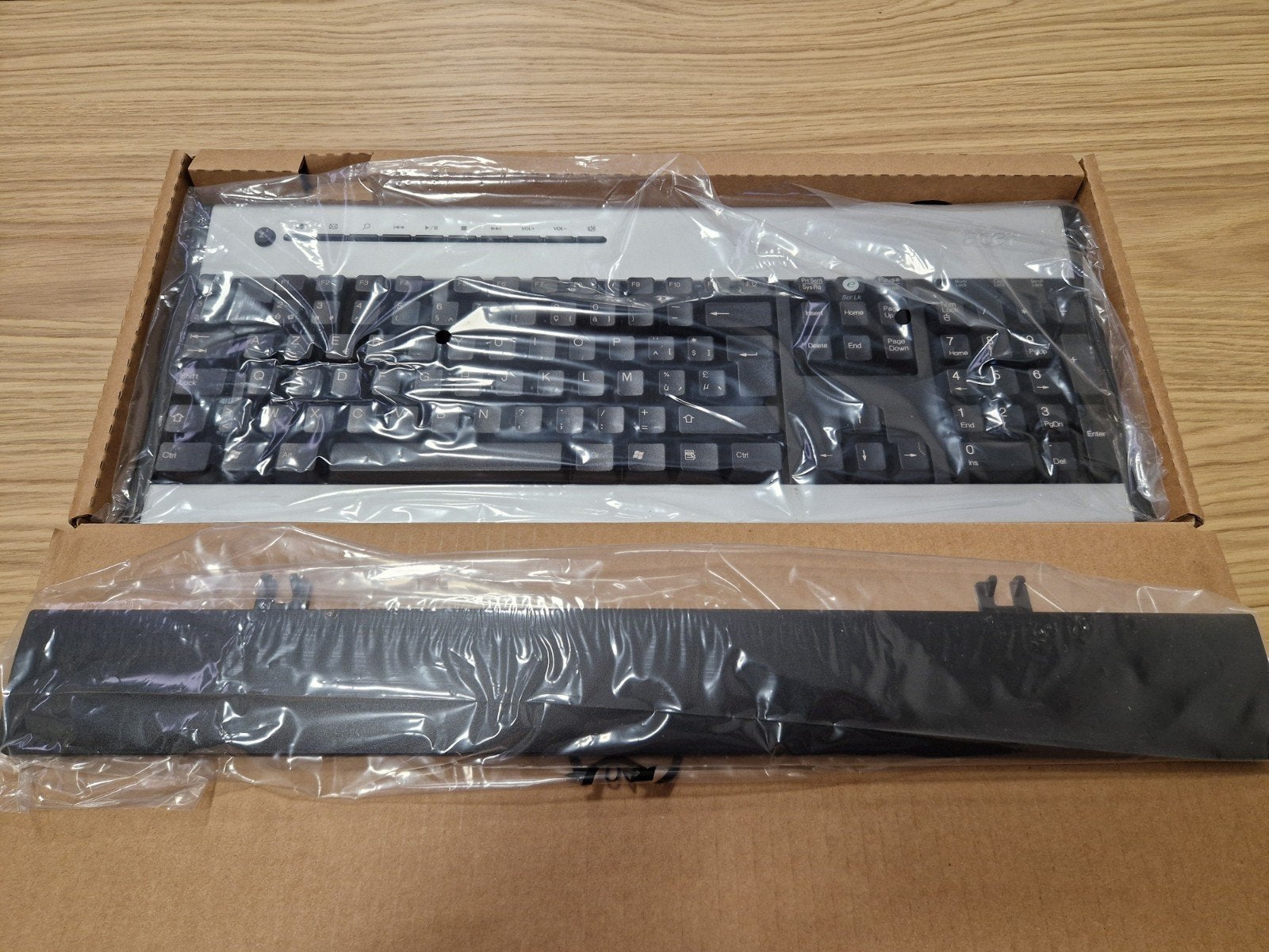 Clavier Acer AZERTY USB neuf avec repose-poignets, Enlèvement ou Envoi
