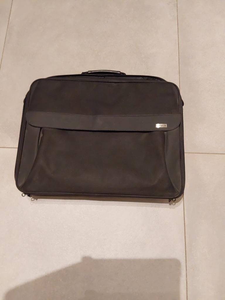 Laptoptas voor laptops tot 17 inch, Computers en Software, Laptophoezen, Ophalen
