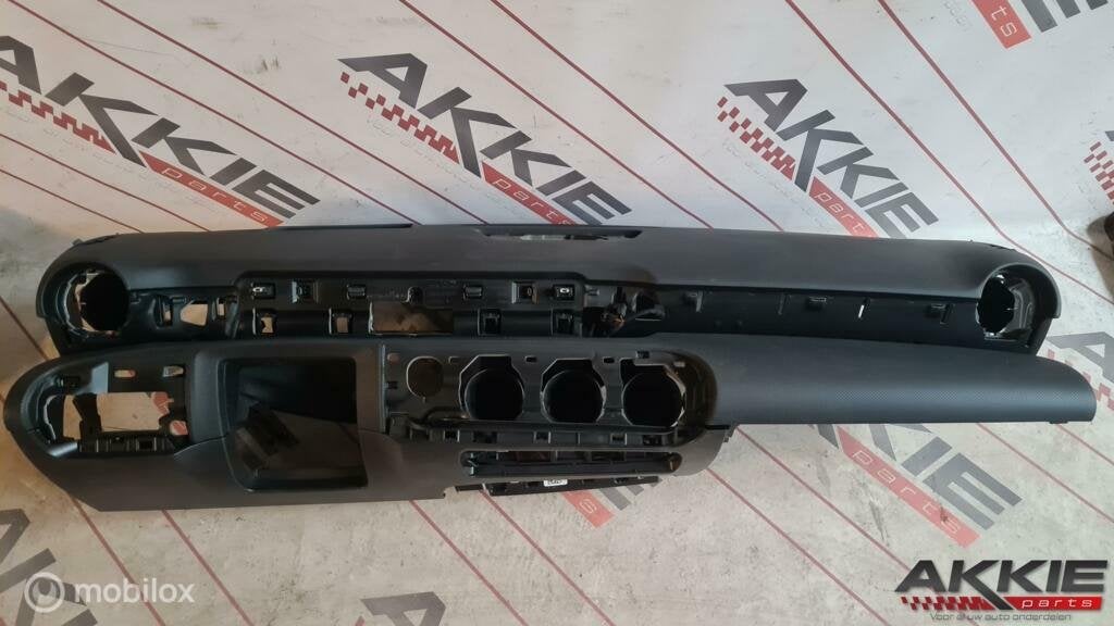 Dashboard Mercedes A-klasse W177 V177 Head up ('18->), Gebruikt, Ophalen of Verzenden