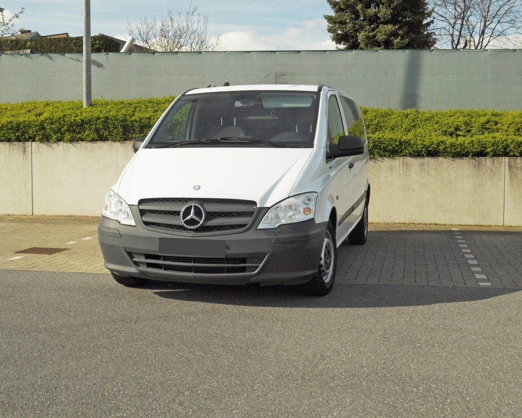 Mercedes Vito diesel euro5 automat, 8-places+CTRLTH+carpass, 4 portes, Entreprise, 2000 kg, 211 g/km