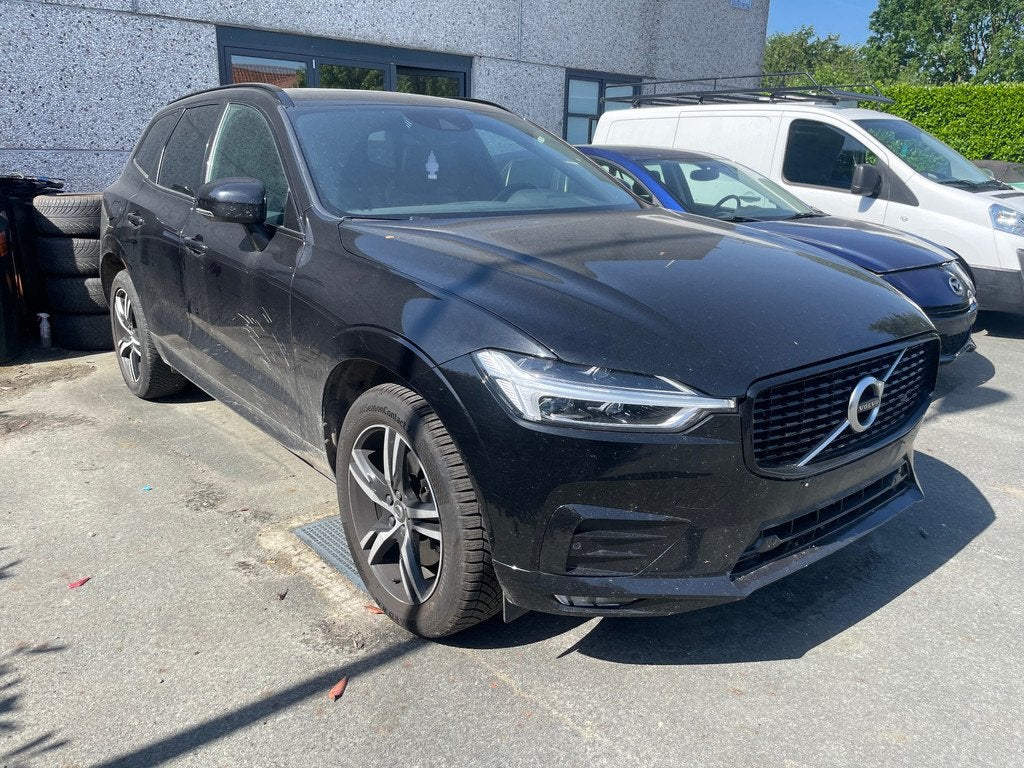 Volvo XC60 Volvo XC60 2.0 B4 AWD Momentum MOTOR-PROBLEEM / E, Auto's, Volvo, Automaat, 197 pk, 145 kW, Gebruikt
