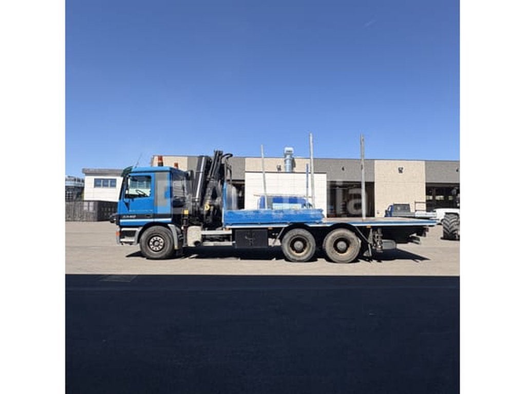 Camion plateau avec grue Mercedes-Benz Actros 3340 (2002-379, Autos, Achat, Entreprise, Autres carburants, Mercedes-Benz