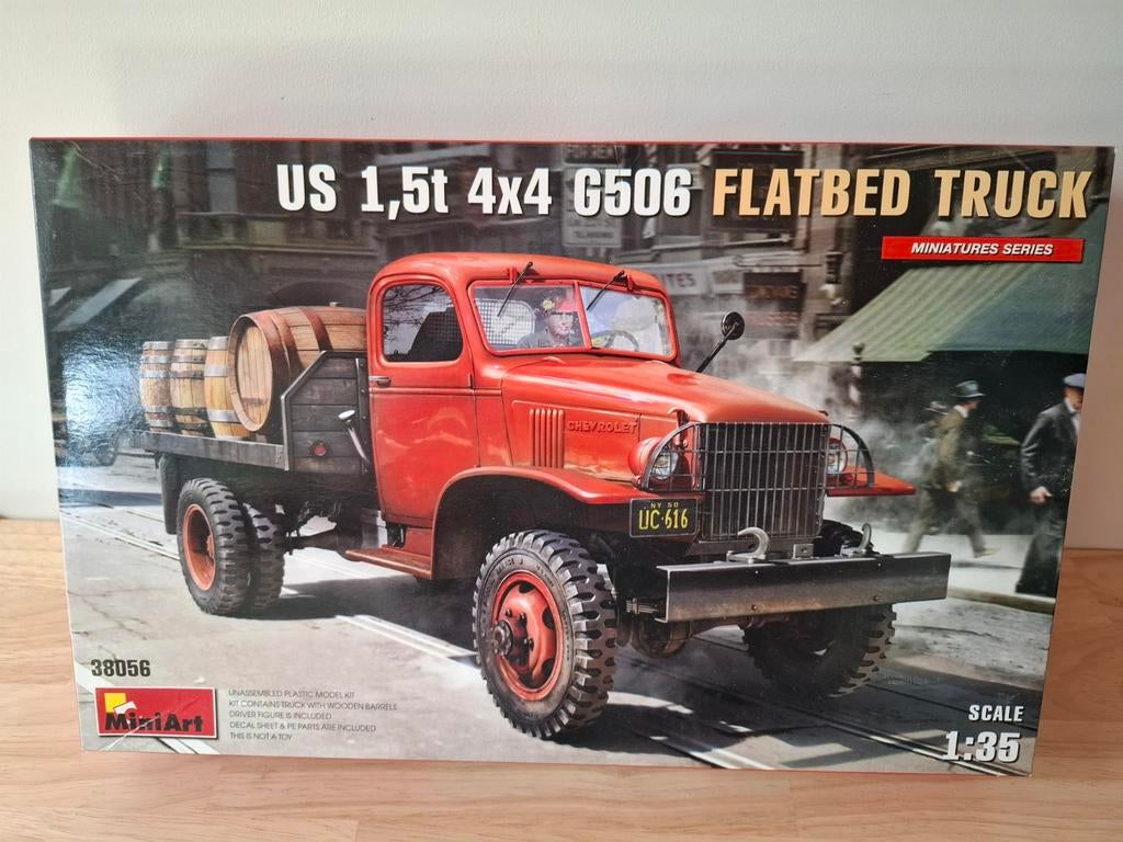 Miniart 1/35 US Flatbed truck, Ophalen of Verzenden, Truck