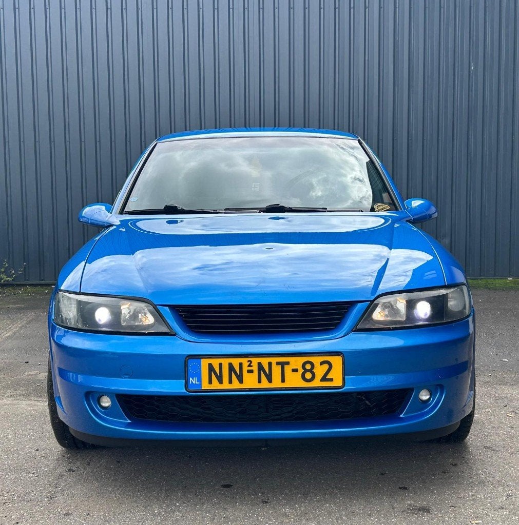 Opel Vectra 1996 AUTOMAAT 2.5 BENZINE Luchtvering, Auto's, Opel, Beige, Bedrijf, 5 deurs, Elektrische ramen