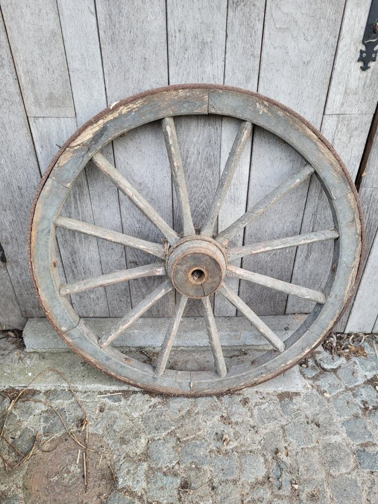 Roue de chariot avec pneu en fer, Enlèvement