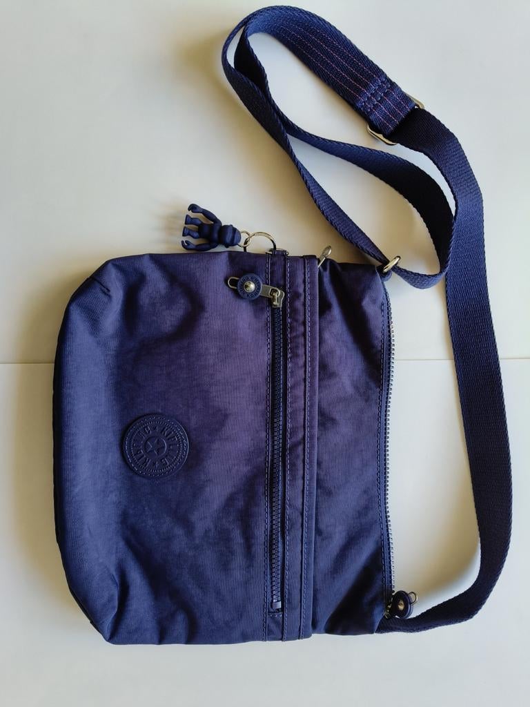 Kipling schoudertas Blauw, Handtassen en Accessoires, Tassen | Schoudertassen, Ophalen of Verzenden, Zo goed als nieuw, Blauw