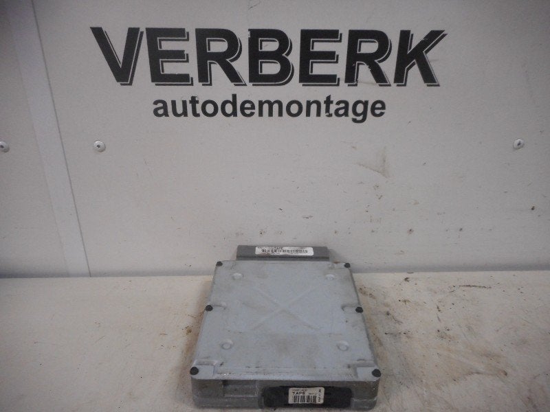 COMPUTER MOTOR Ford Puma (01-1997/06-2002) (xs6f-12a650-ahb), Gebruikt, Henry-Ford-Straße  1
50735  Köln, DE, Ford-Werke GmbH