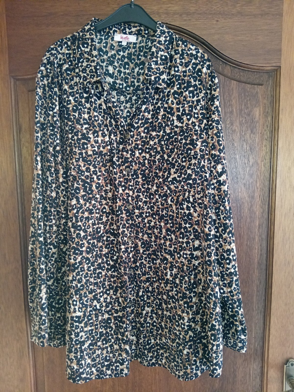 mooie bloes maat 50,met doorlopende knopen tot onderaan aan., Taille 46/48 (XL) ou plus grande, Enlèvement ou Envoi, Bel & Bo