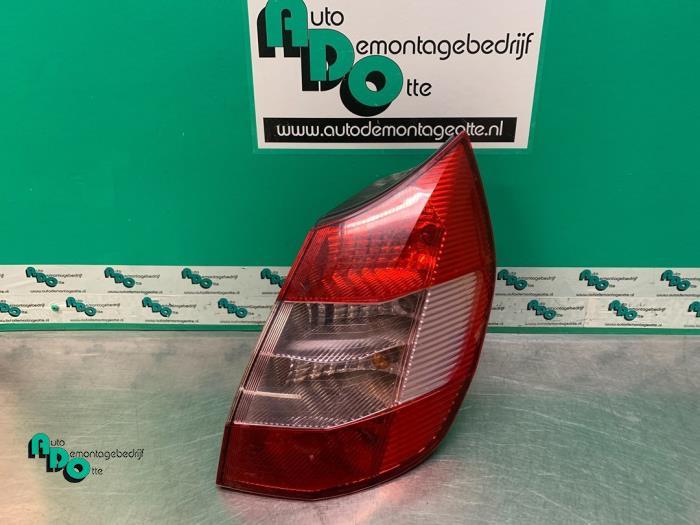 Achterlicht rechts van een Renault Megane Scenic, Gebruikt, -, Renault, -