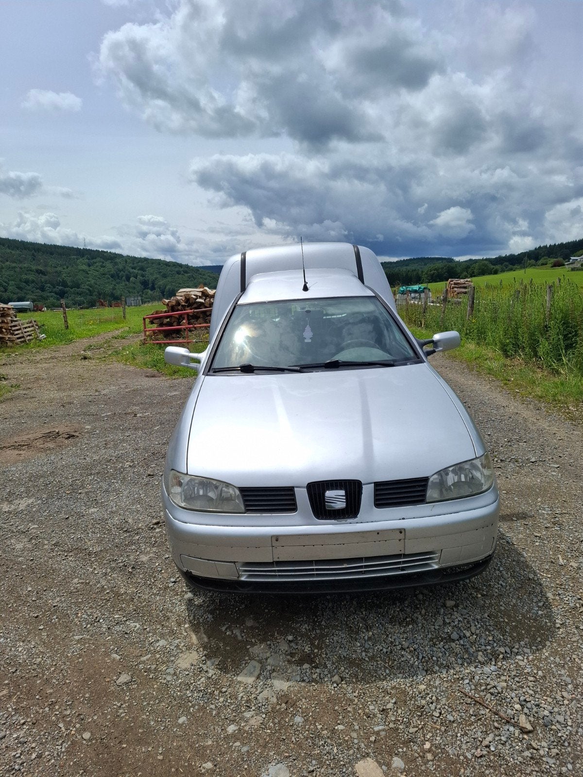 A vendre ou echange contre moto scooter vw caddy, Argent ou Gris, Achat, 2 places, Diesel