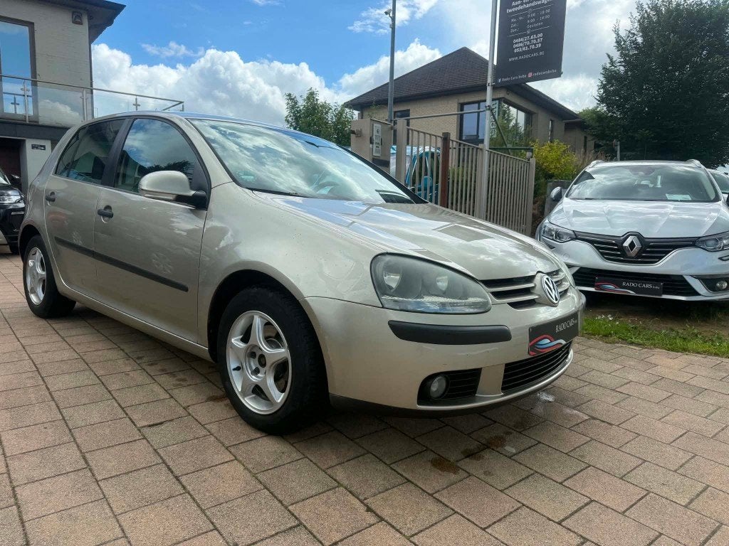 Volkswagen Golf 5 automatique, Entreprise, 5 portes, 5 places, Automatique