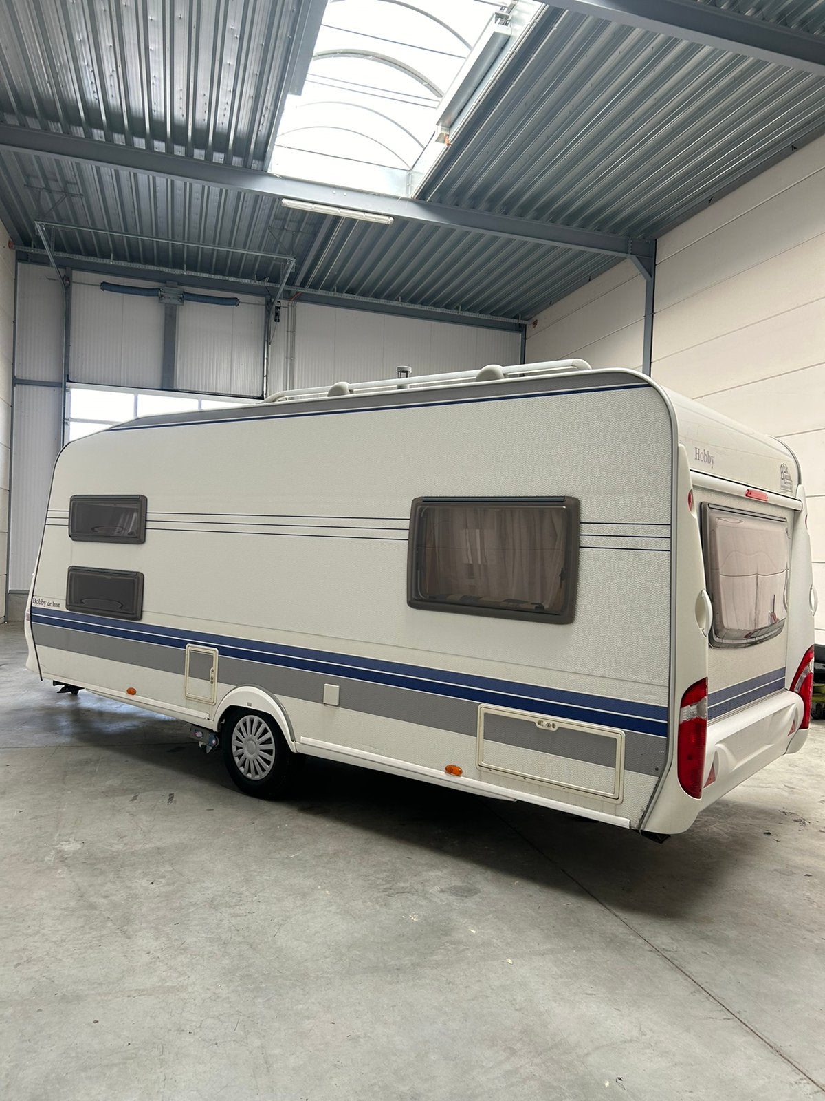 Caravan hobby stapelbedden, Caravans en Kamperen, Rondzit, Hobby, Particulier, 4 tot 5 meter