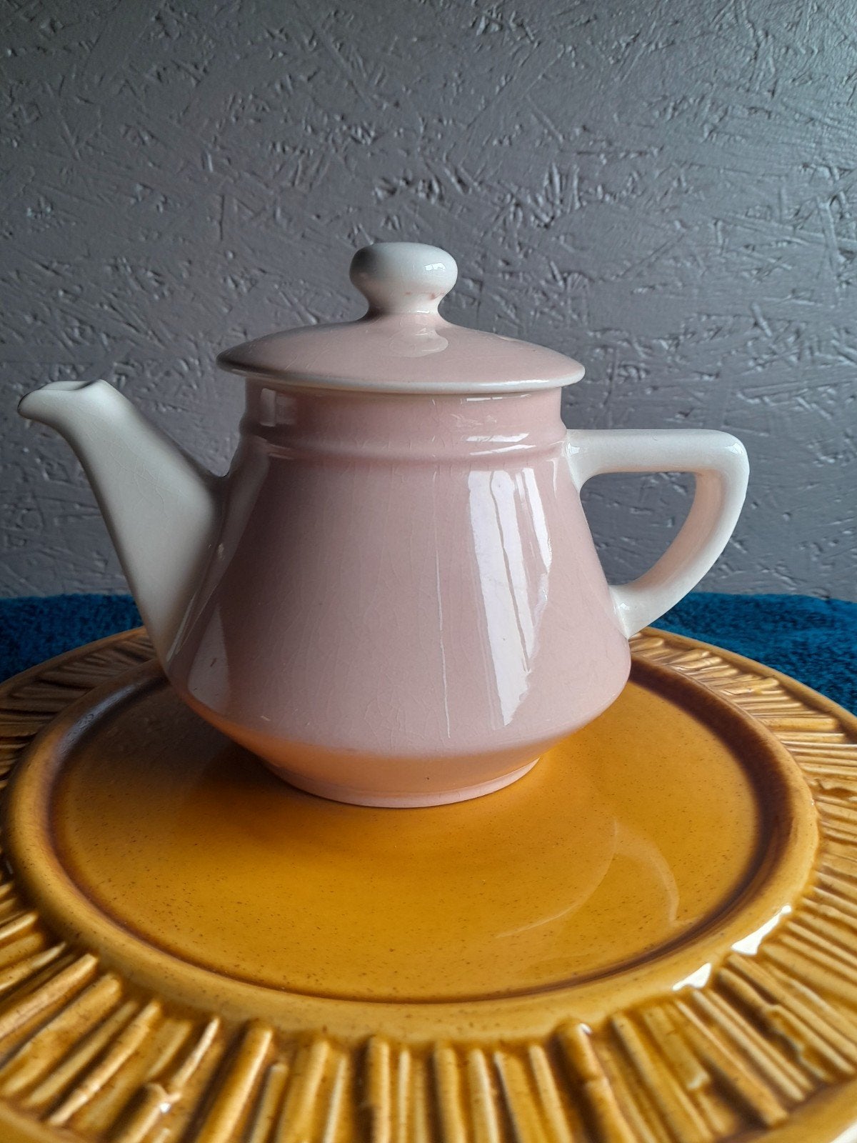 Boch vintage theepot, Ophalen