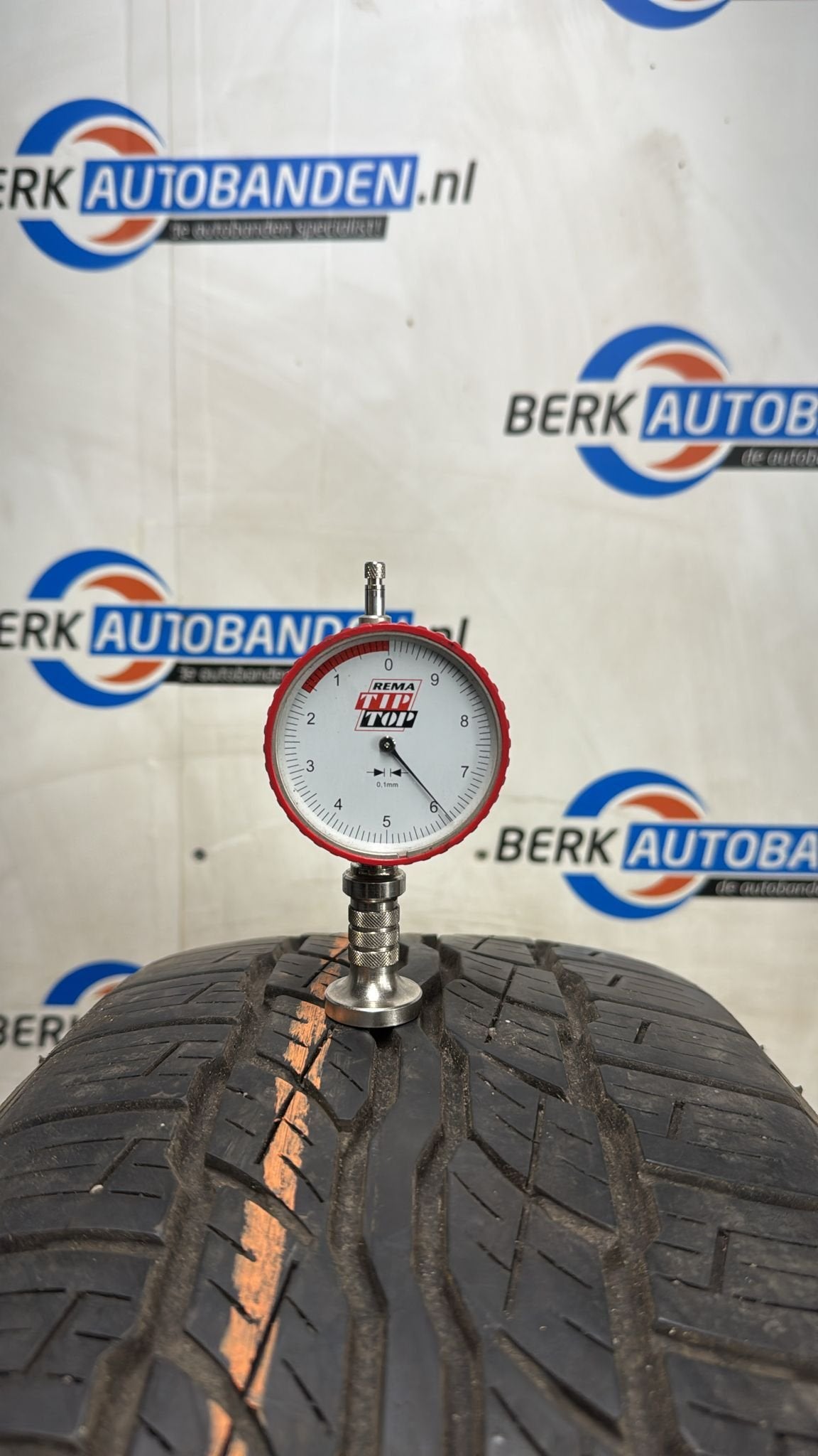 2x Bridgestone Dueler H/T 687 235/55 R18 100H 235/55/18 2355, Véhicule de tourisme, Pneus été, -, -