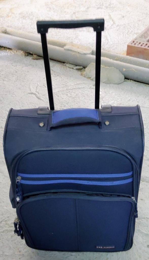 Koopje,koffers 10€ per stuk, Handtassen en Accessoires, Koffers, Ophalen