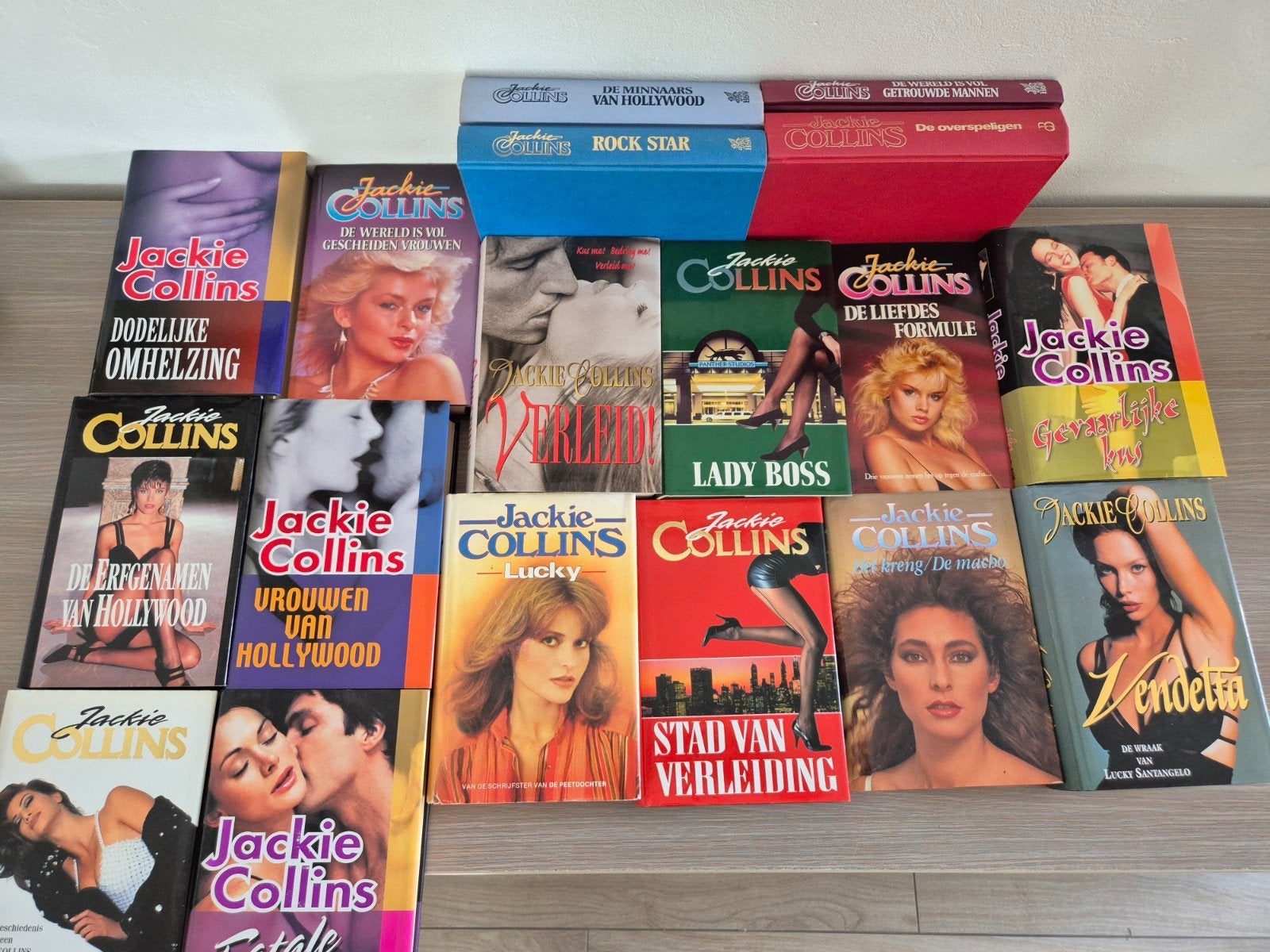 Groot Boekenpakket Jackie Collins - Ruim 29 Boeken!, Ophalen