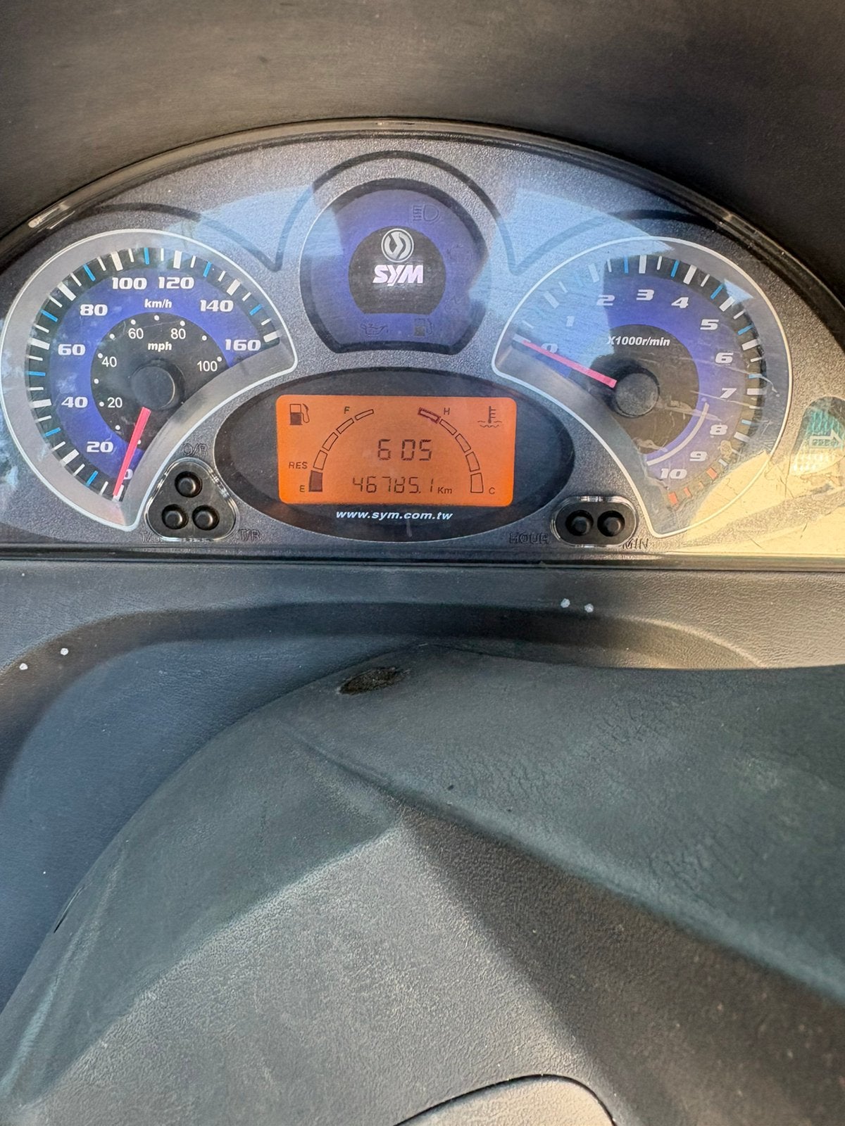 SYM GTS 125i EVO, Enlèvement
