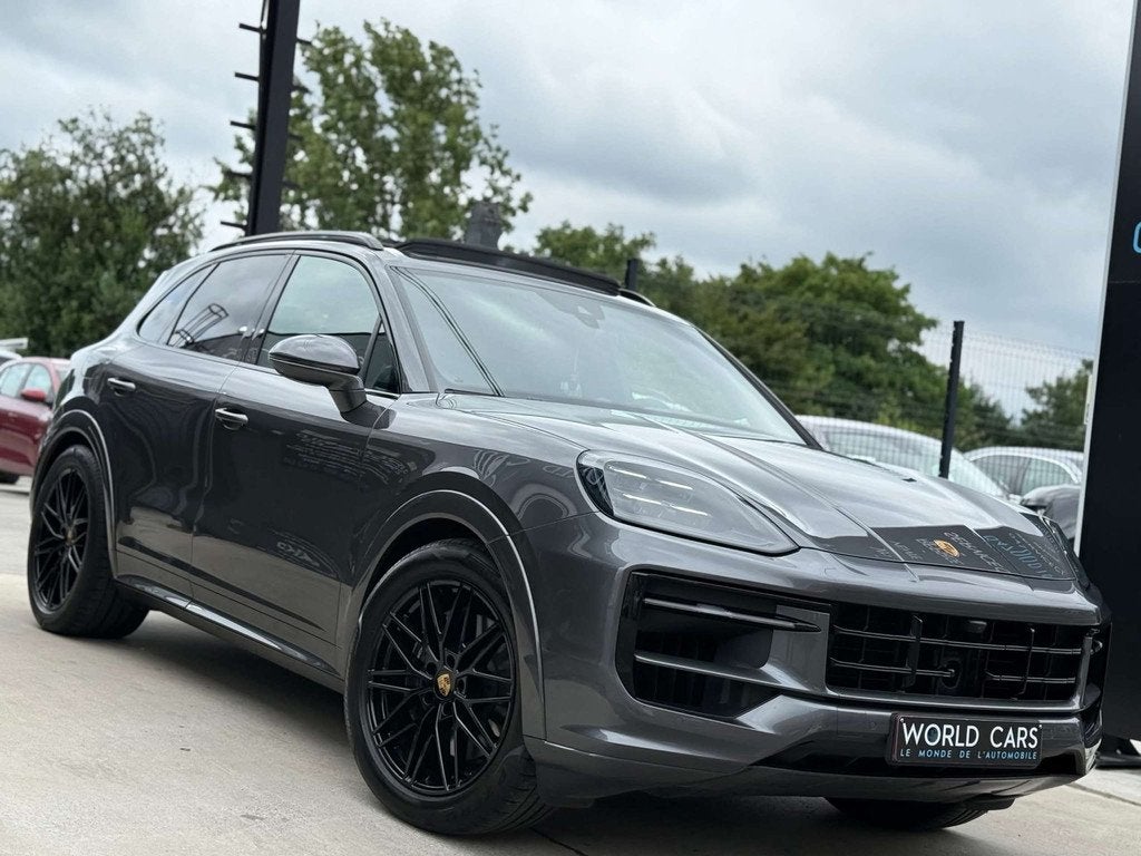 Porsche Cayenne E-Hybrid 3.0 Turbo V6 (346 kW) NEW PRICES 17, Auto's, Automaat, Cayenne, Gebruikt, Zwart