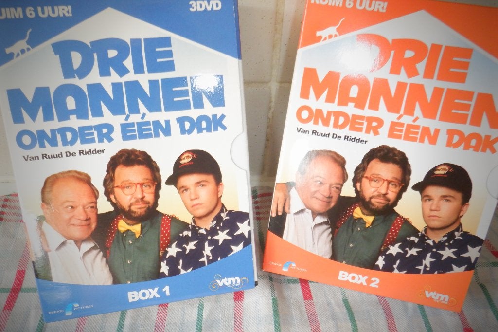 DVD BOX 1/2 van Drie Mannen Onder één Dak.(Van Ruud D R), CD & DVD, DVD | TV & Séries télévisées, Enlèvement ou Envoi, Coffret